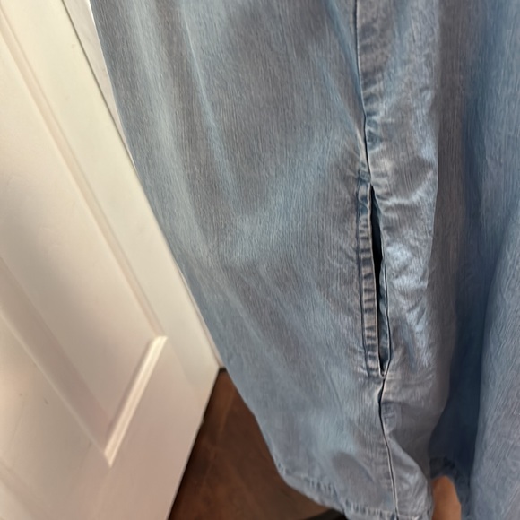 Women’s denim racer back dress with pockets, soft denim/ cotton. Size x L - Picture 3 of 4